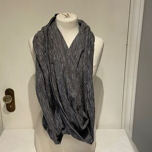Lululemon Vinyasa Scarf